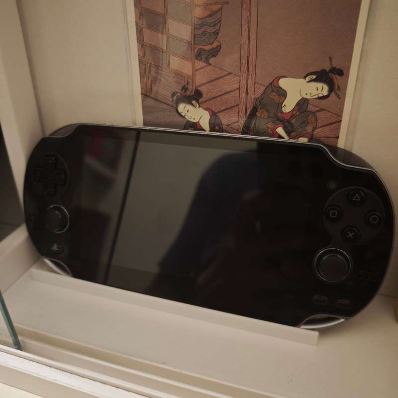 Портативная подставка для игро – обзор и цена Gaming Accessories Holder